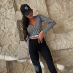 Krótki top w paski Lamilla.