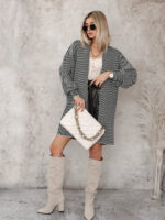 długi sweter czarno-biały