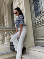 koszulka w granatowo białe paski