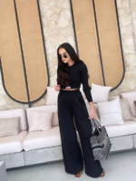 długie, szerokie spodnie z topem