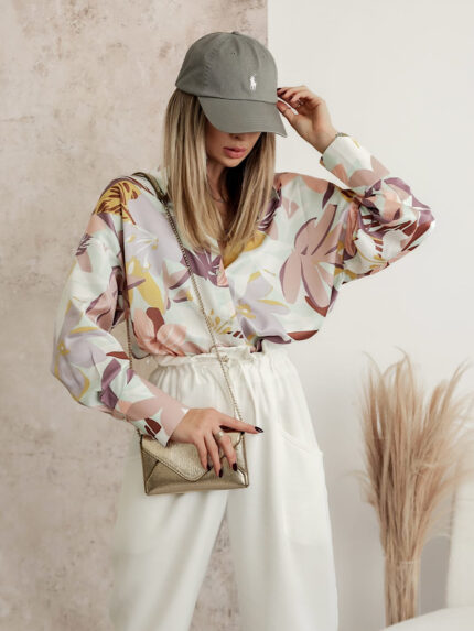 bluzka z wiskozy w pastelowe kwiaty Simplicity