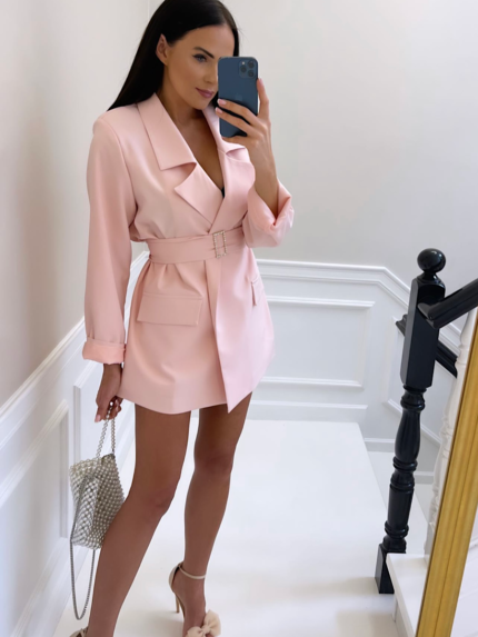 różowa przedłużana marynarka Lamilla