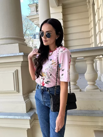 Bluzka w kwiaty LaMilla.