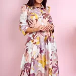 Wiskozowa sukienka polskiej produkcji Lola Fashion.