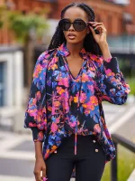 Wiskozowa bluzka w kolorowe kwiaty Lola.