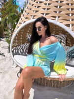 Krótki kombinezon z bufiastym rękawem LaMilla.