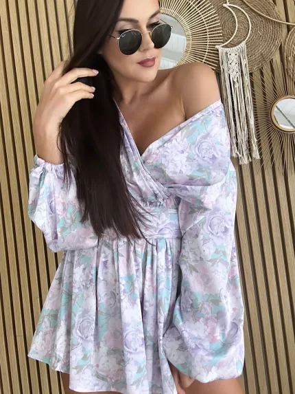 Kombinezon w pastelowe kwiaty LaMilla.