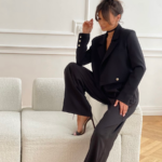 Czarny, krótki żakiet LaMila.