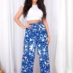 Wzorzyste spodnie z wiskozy z szeroką nogawką polskiej produkcji Megi B