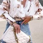 Bluzka w beżowe wzory polskiej produkcji Simplicity