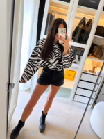 Kubełkowa bluza w czarno - białą zebrę LaMilla