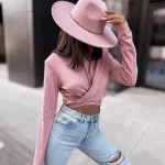 Różowa bluzka wiązana w pasie LaMilla