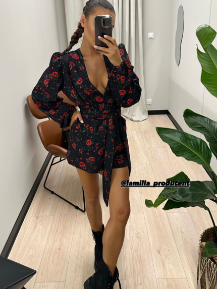 Kombinezon w drobne czerwone kwiatuszki LaMilla