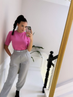 Bawełniana, różowa bluzka z poduszkami na ramionach LaMilla