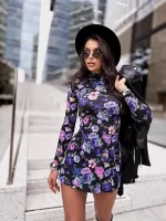 Spodenki i bluzka w kwiaty LaMilla