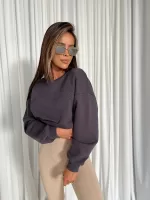 Bluza z logiem polskiej marki La Manuel