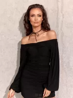 Brokatowa sukienka mini w kolorze czarnym