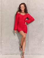 Czerwona dopasowana mini sukienka w kolorze czerwonym z brokatem