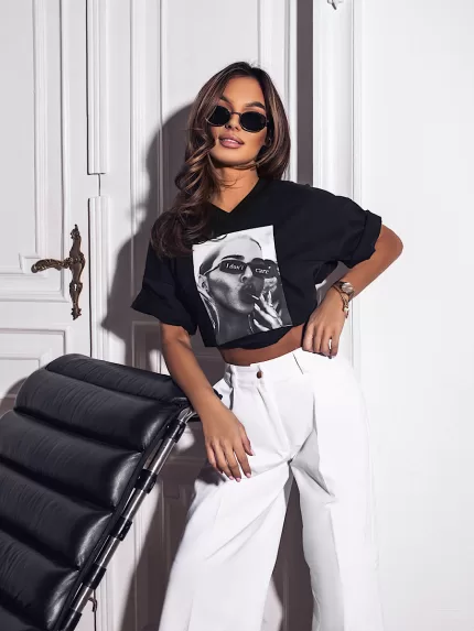 Białe spodnie jeansy LaMilla