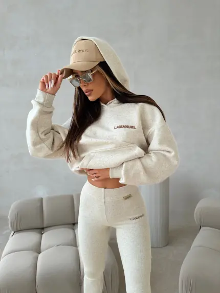 Beżowy komplet The Rich konopia LaManuel