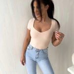 Bluzka beżowa Maluma