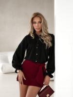 Elegancka czarna bluzka Simplicity