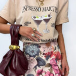 Spodenki LaMilla w kwiaty i t-shirt espresso martini LaMilla