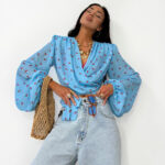 Niebieska bluzka w wisienki LaMilla