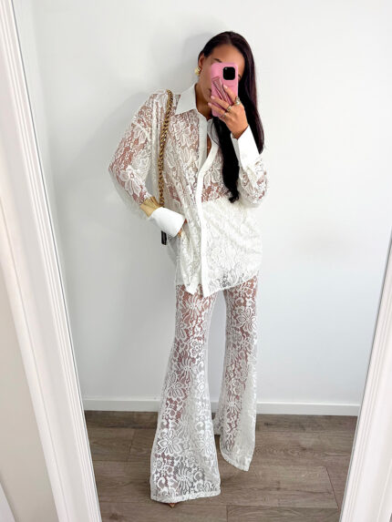 Biała koronkowa koszula LaMilla