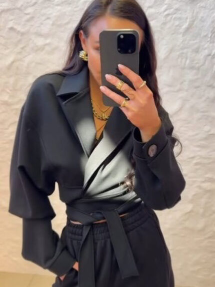 Czarna wiązana bluzka LaMilla