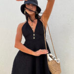 Czarna ażurowa sukienka LaMilla