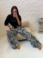 Lniane spodnie LaMilla w czarno białą zebrę