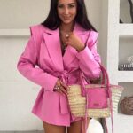 Różowa marynarka Wigilia LaMilla