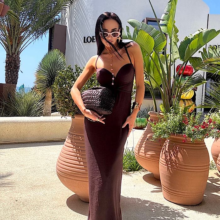 Długa gorsetowa sukienka LaMilla brąz