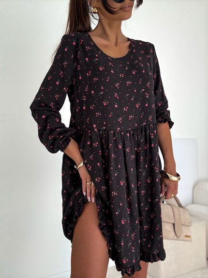 Sukienka Megi B w drobne różowe kwiatuszki