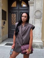 Brązowa dwurzędowa kamizelka LaMilla