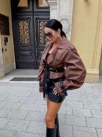 Krótki brązowy płaszcz LaMilla