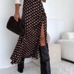 Brązowa spódnica Megi B w groszki