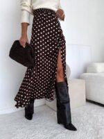 Brązowa spódnica Megi B w groszki