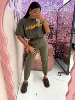 Khaki t-shirt LaMilla Paris z żółtym napisem