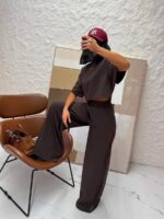 Brązowa szeroka i krótka bluzka LaMilla