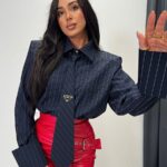 Granatowa koszula w paski z krawatem LaMilla