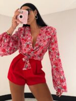 Wiązana bluzka w czerwone kwiatuszki LaMilla