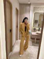Musztardowy garnitur marynarka i spodnie LaMilla