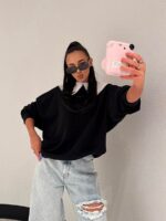 Czarna bluza z białym kołnierzykiem LaMilla