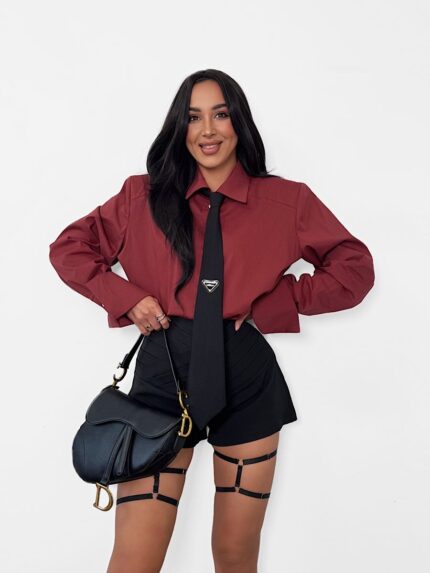 Bordowa koszula z krawatem LaMilla