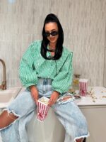 koszula LaMilla w zielono białe paski z przedłużanym kołnierzem