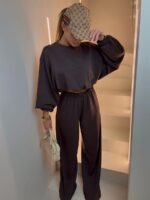 Brązowy masełkowy komplet damski Agatha Fashion bluzka i spodnie