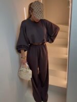 Brązowy masełkowy komplet damski Agatha Fashion bluzka i spodnie