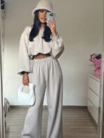 Beżowy Masełkowy komplet damski Agatha Fashion bluzka i spodnie